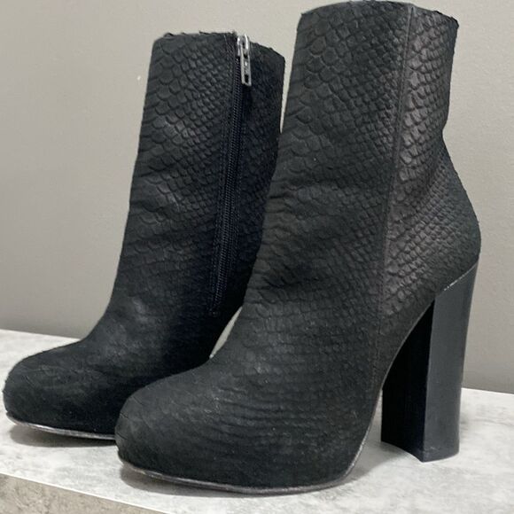 Ash Black Leather Textured Boots/Booties Size 38 US 8 - Picture 5 of 13